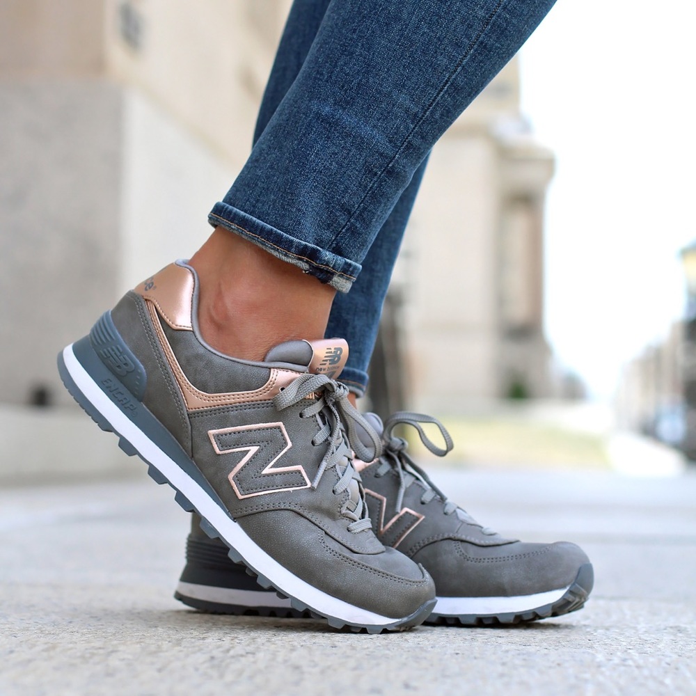 NEW BALANCE 574 GREY AND ROSE GOLD